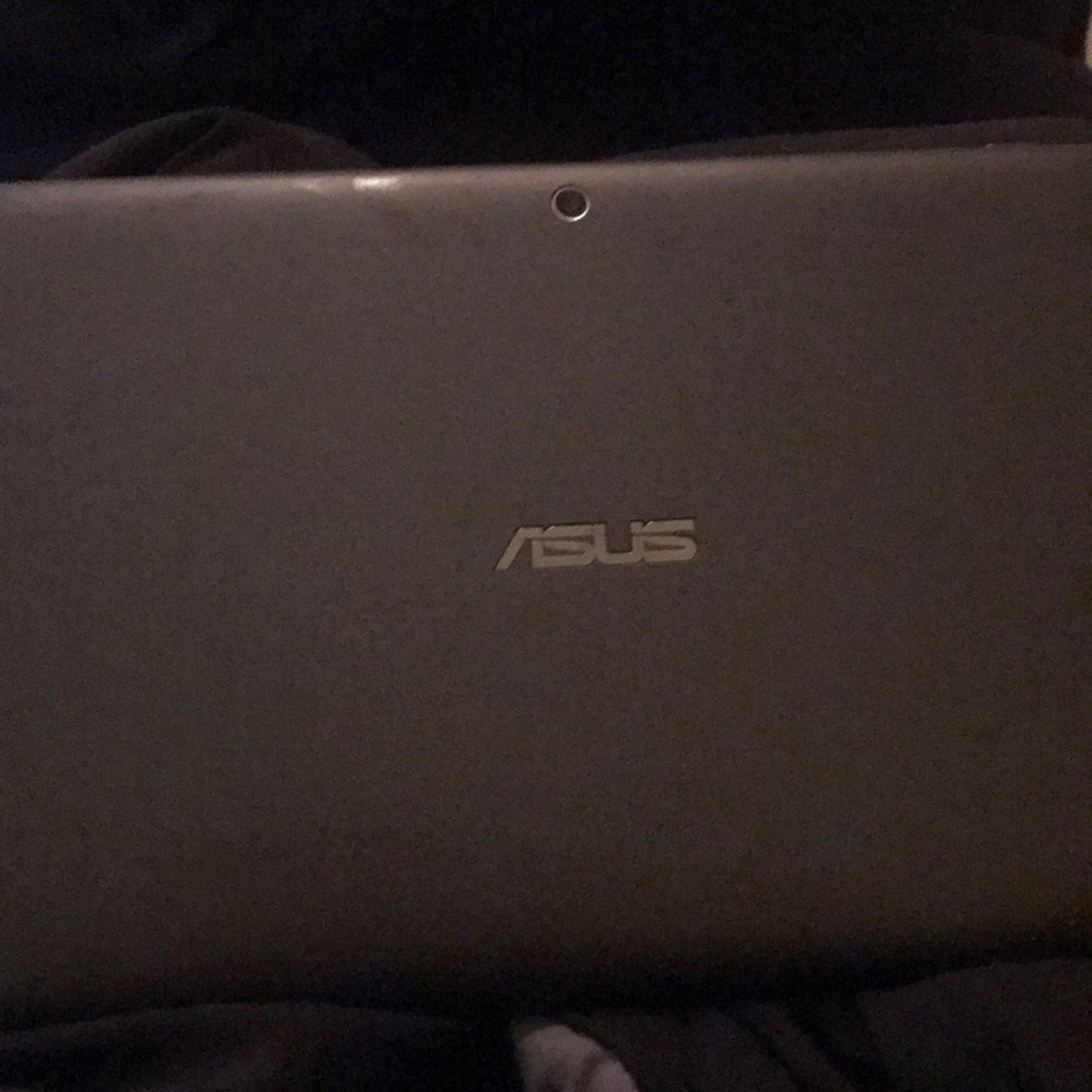 It still work it just dead and good charging it work